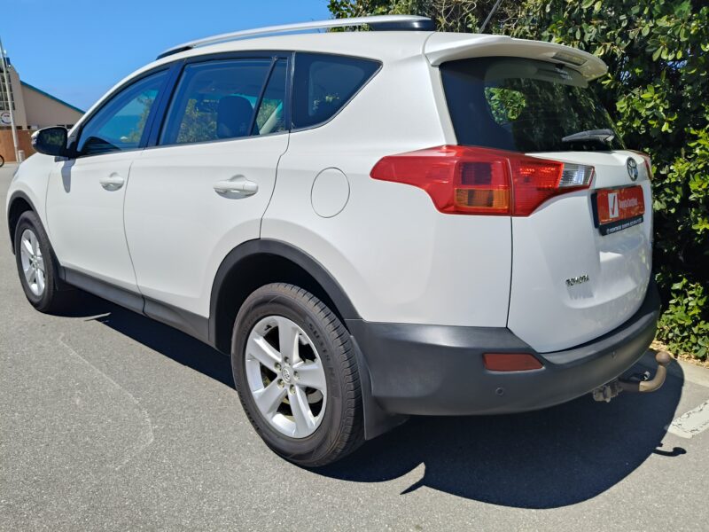 Rav4 2.0 GX A/T